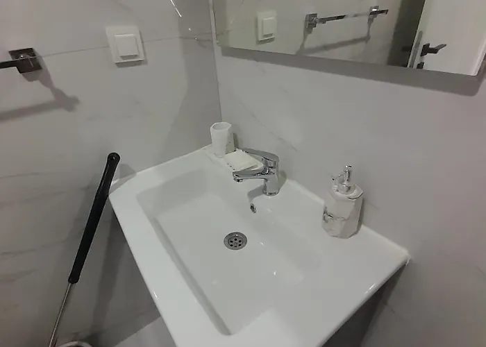 Apartament By Lotus *